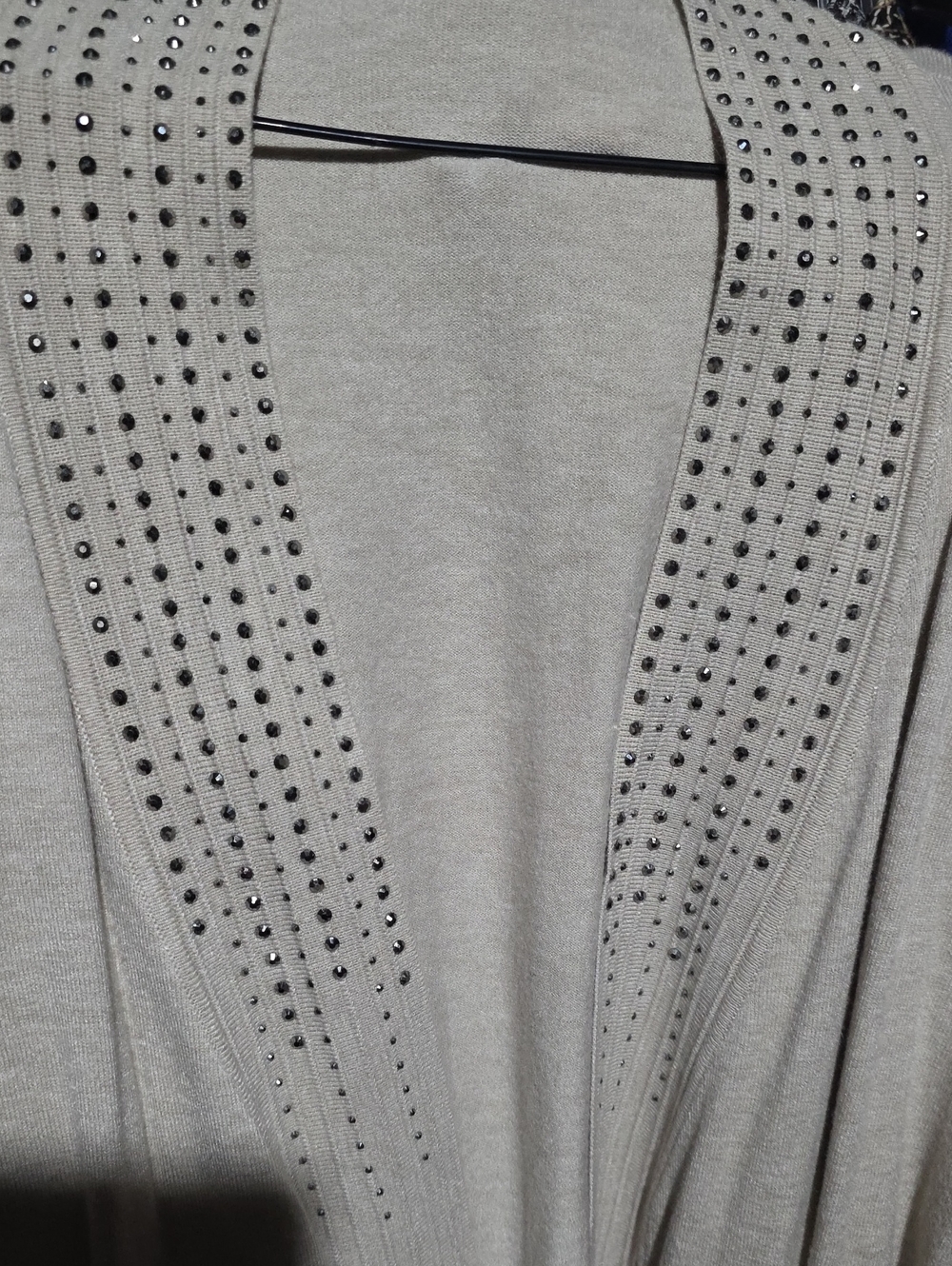 VILLA CREAM EMBELLISHED SWEATER